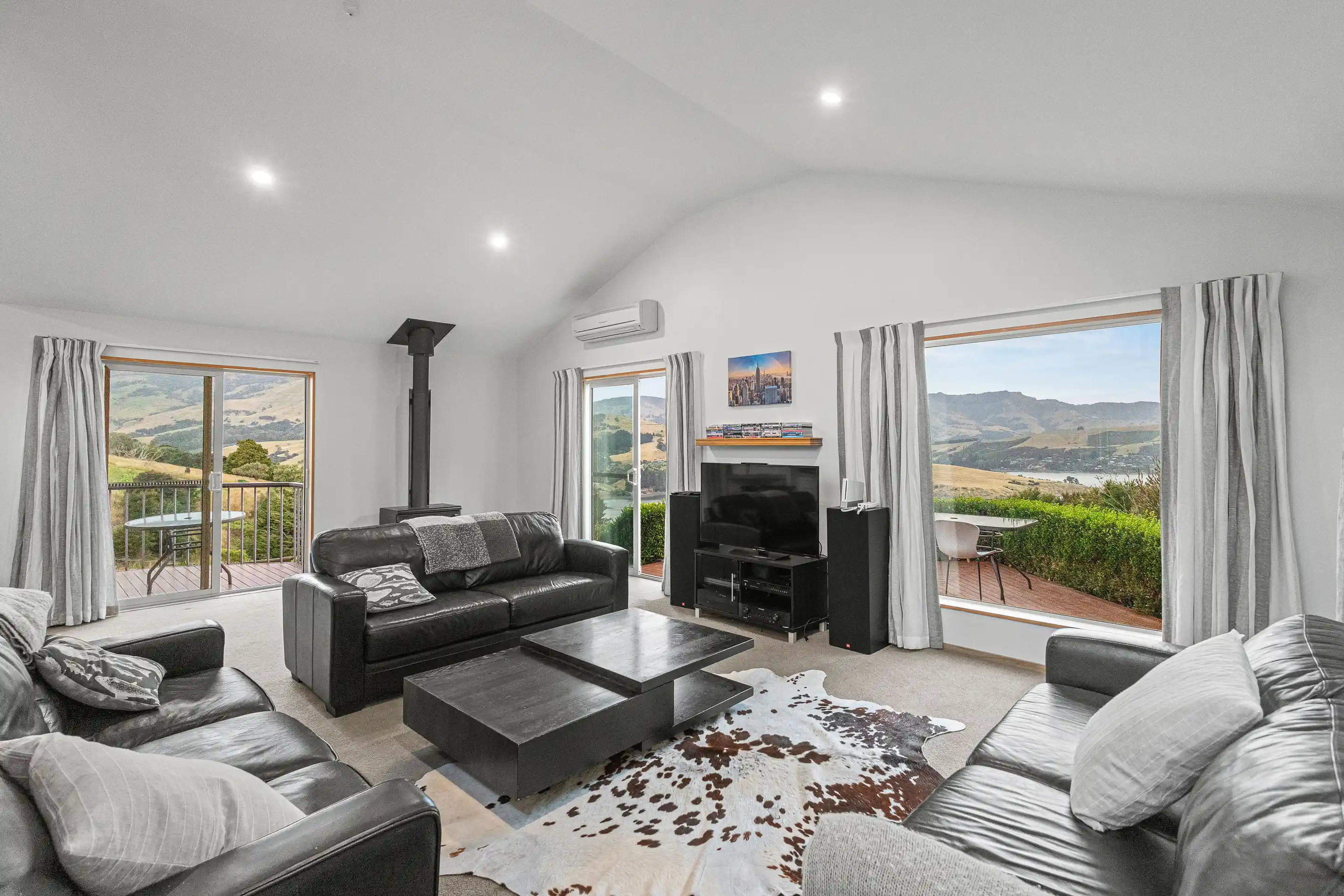 32A Okains Bay Road, Robinsons Bay photo 3