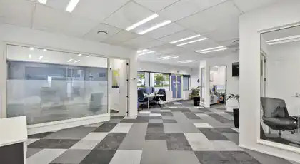 Ticks the Boxes! Attractive Commercial Investment! photo 9